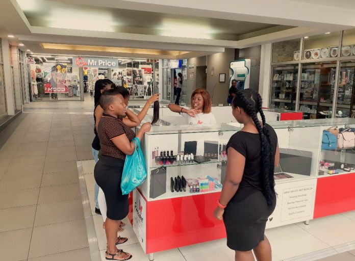 Mall Ads And Precious Love Boutique Open A Retail Kiosk