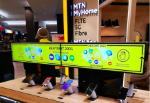 Tailor Make In-Store Experiences With Customer-Influenced Content Tailor Make In-Store Experiences With Customer-Influenced Content