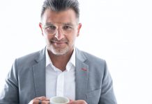 Businesses Need To Keep Up With Empowered And Digitally-Savvy Customers Businesses Need To Keep Up With Empowered And Digitally-Savvy Customers