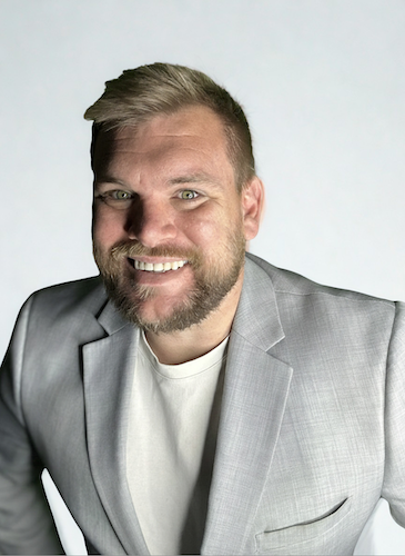 The Future Belongs To CMO's Who Bridge The Gap Between The Spreadsheet And The Story The Future Belongs To CMO's Who Bridge The Gap Between The Spreadsheet And The Story